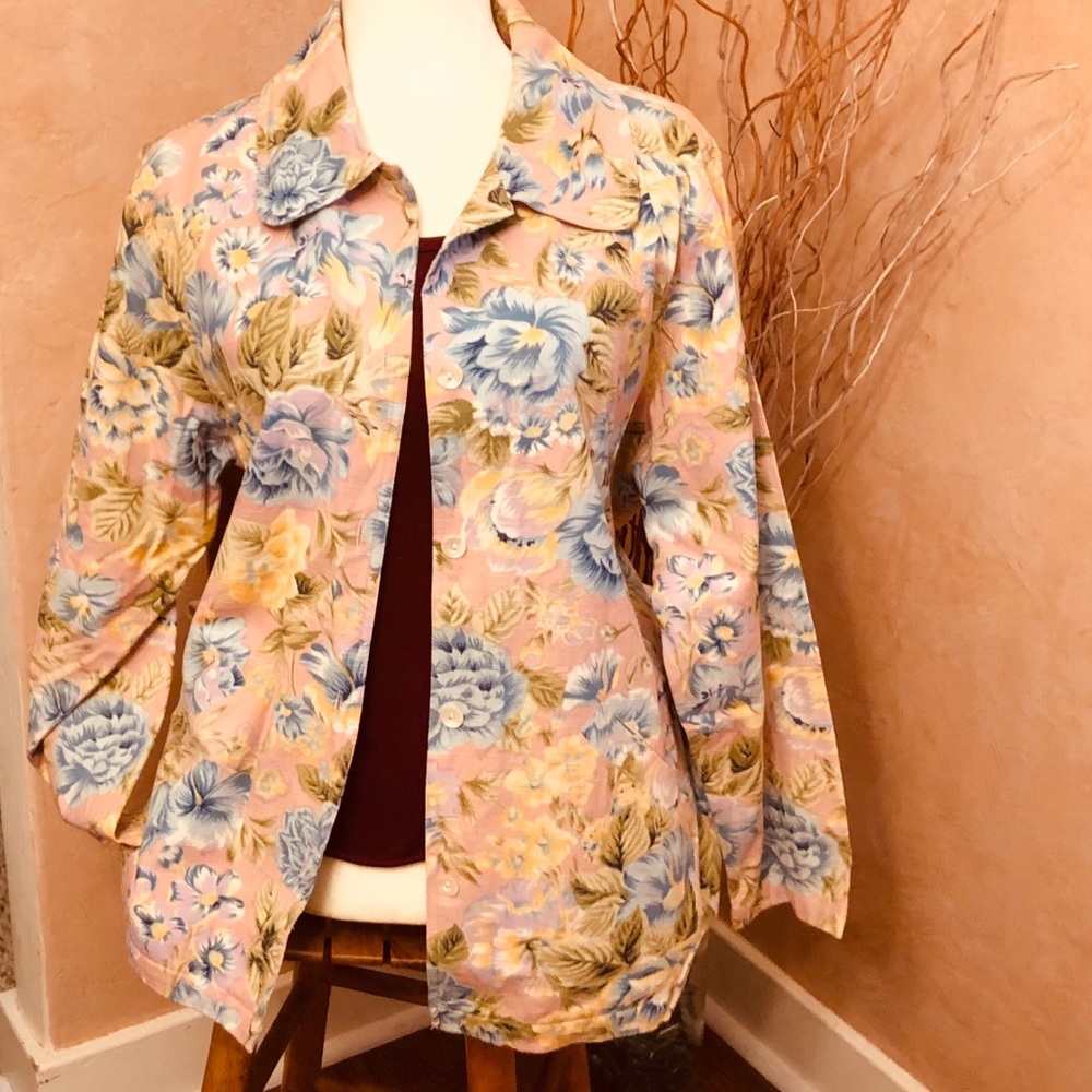 Flower Button-Down Top / Blazer / Jacket